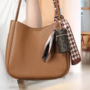 Chic Fashion PU Leather Accessory